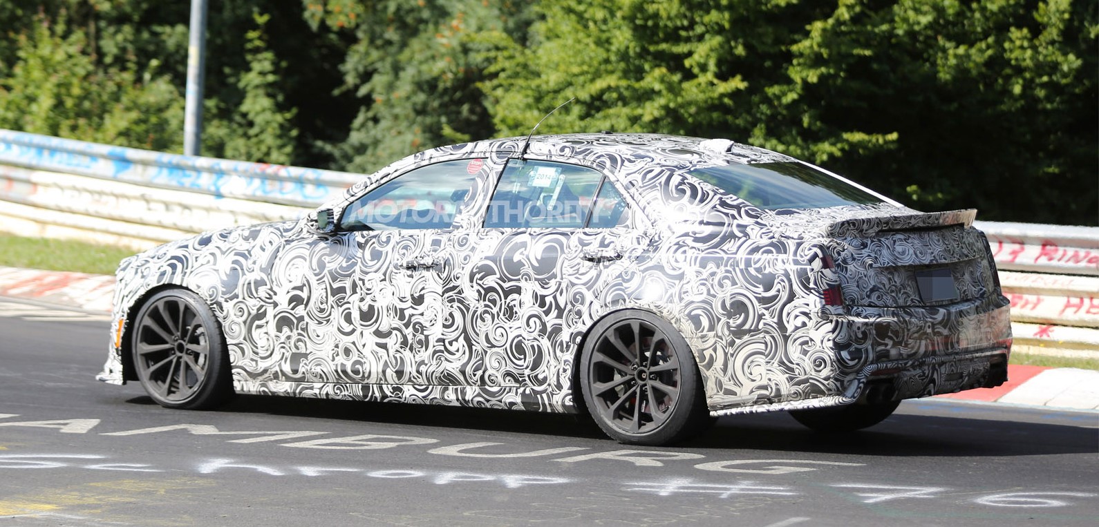 2016 Cadillac CTS-V 2