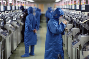 2001, Hong Kong, China --- Chip Manufacturing Factory for Motorola Cell Phones --- Image by © George Steinmetz/Corbis