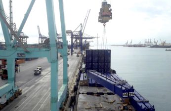 Port of Valencia loses 32 million Euros because of dockers' strike