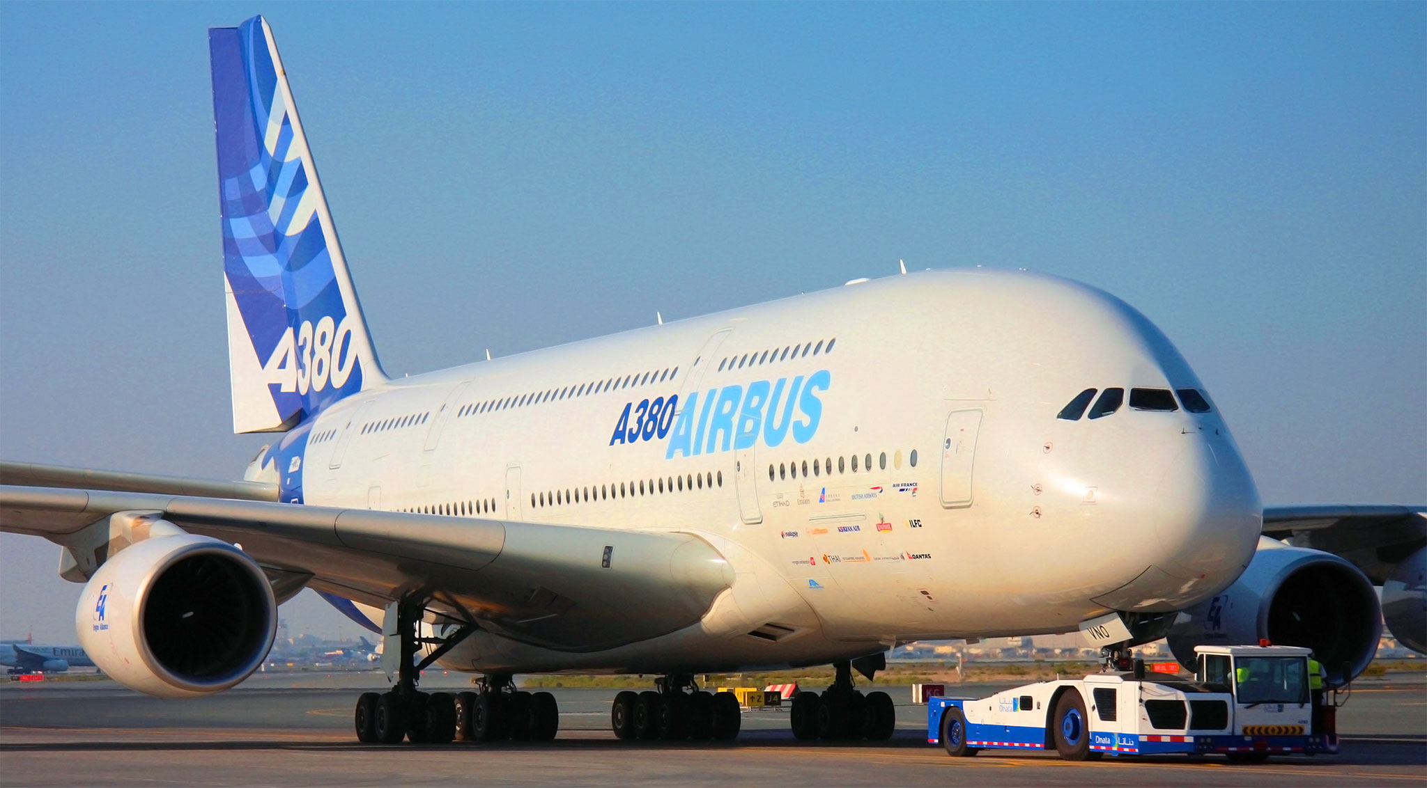 Airbus causes France record monthly trade deficit
