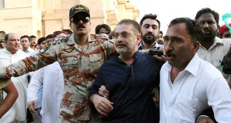 KARACHI, PAKISTAN, OCT 23: National Accountability Bureau arrested Peoples Party 
(PPPP) leader, Sharjeel Inam Memon outside the Sindh High Court after his bail was rejected in 
5.76 billion rupees corruption in Information Department of Sindh, in Karachi on Monday, 
October 23, 2017. (S.Imran Ali/PPI Images).