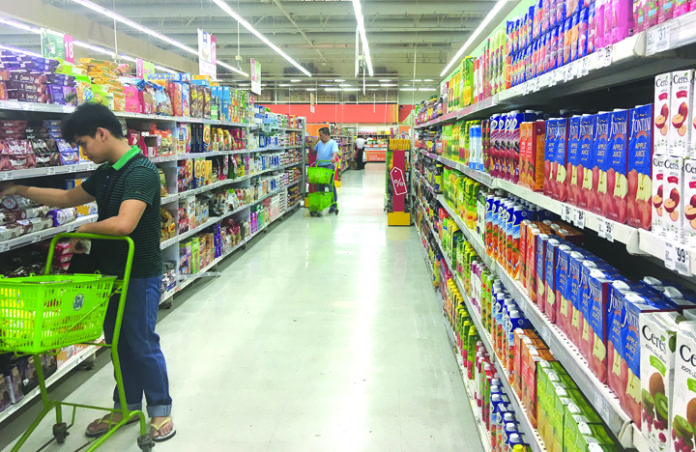 A scene at one of the supermarket in Paranaque City, a shopper checks on sweetened drinks. Report said that Consumer prices in January rose at the fastest pace in over 3 years, exceeding expectations, as the government implemented the first tranche of tax reforms.The consumer price index rose 4 percent, compared to the 3.3-percent increase last December. Analysts polled by Bloomberg predicted a 3.5-percent uptick. It was the fastest increase since Oct. 2014.he government implemented higher taxes on fuel, sugar-sweetened drinks and cars from Jan. 1 to offset a reduction in personal income tax rates and help fund President Rodrigo Duterte's P8-trillion infrastructure program.Photo by:NONIE REYES