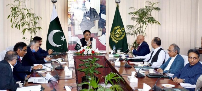FEDERAL MINISTER FOR PLANNING AND DEVELOPMENT, ASAD UMAR CHAIRED A MEETING OF THE CABINET COMMITTEE ON ENERGY IN ISLAMABAD ON APRIL 15, 2020.