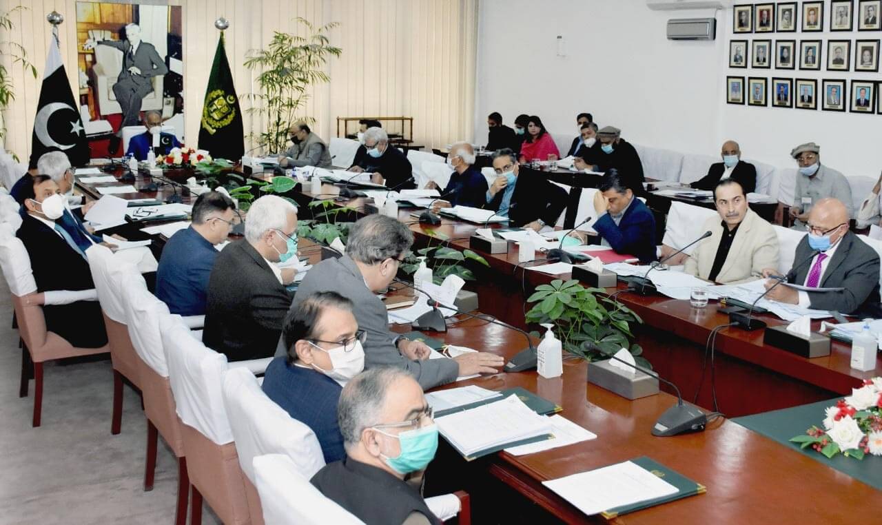 FEDERAL MINISTER FOR FINANCE AND REVENUE, DR. ABDUL HAFEEZ SHAIKH, CHAIRING THE MEETING OF THE ECONOMIC COORDINATION COMMITTEE (ECC) OF THE CABINET, IN ISLAMABAD ON FEBRUARY 19, 2021.