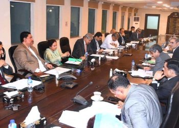 APP67-110822
ISLAMABAD: August 11 - Federal Minister for Finance and Revenue Mr. Miftah Ismail presides over meeting of the Economic Coordination Committee (ECC) of the Cabinet at Finance Division. APP