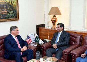 American Ambassador Donald Blome calls on the Caretaker  Federal Minister for Commerce, Industries and Production, Dr. Gohar Ejaz in Ministry of Commerce in Islamabad on September 7, 2023.