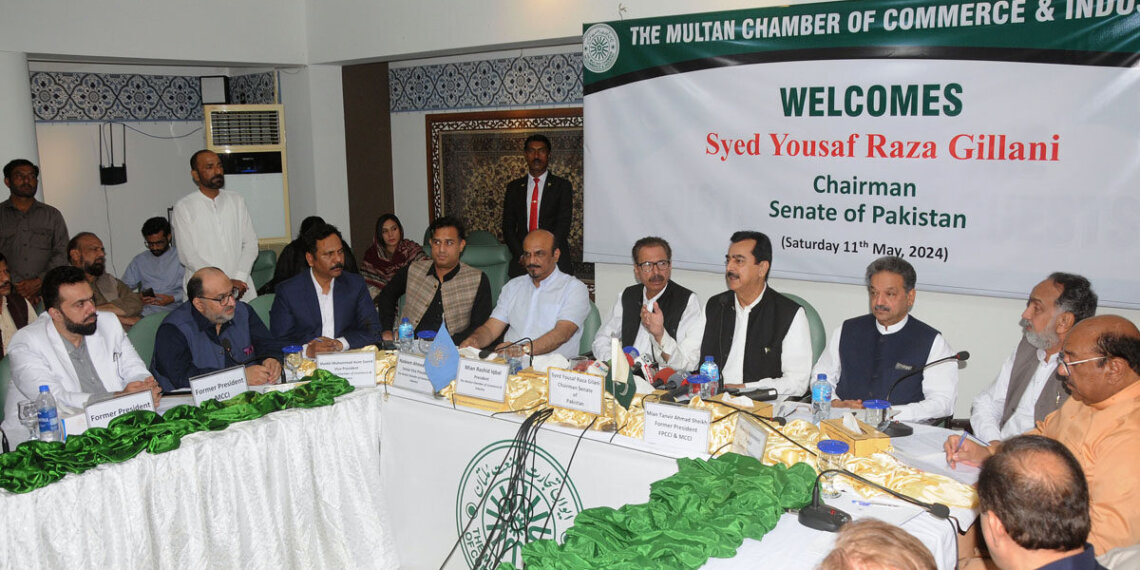 APP45-110524
MULTAN: May 11 - Chairman Senate Syed Yousaf Raza Gillani addressing the members of Multan Chamber of Commerce and Industry. APP/TVE/FHA