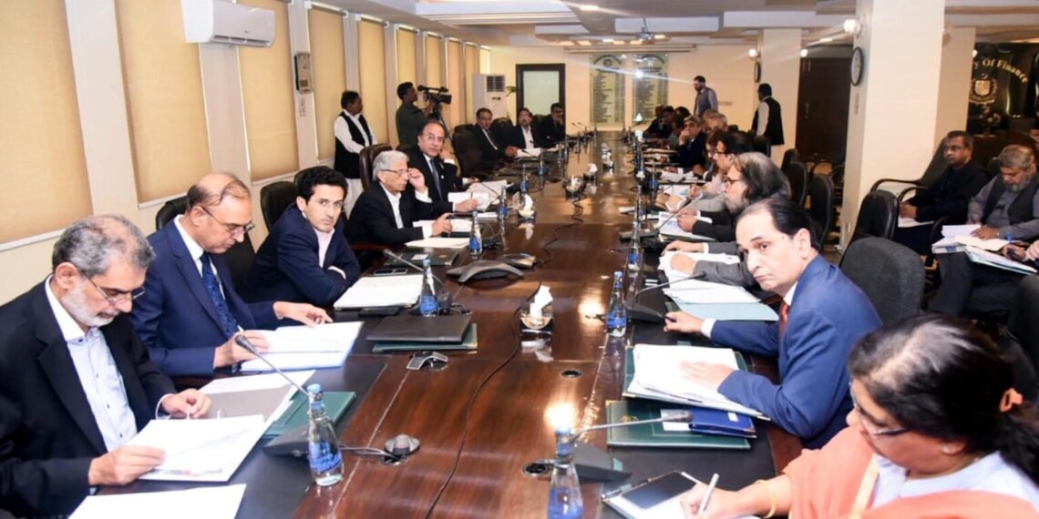 Federal Minister for Finance & Revenue Senator Muhammad Aurangzeb presiding over a meeting of Economic Coordination Committee (ECC) in Islamabad on 23rd May, 2024.