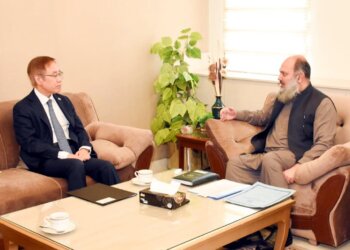Islamabad: May 24, 2024: In a significant step towards enhancing economic relations, the Republic of Koreas Ambassador to Pakistan, H.E. Park Kijun, calls on the Pakistans Federal Minister for Commerce, Jam Kamal Khan, to discuss and strategize on boosting bilateral trade and investment.