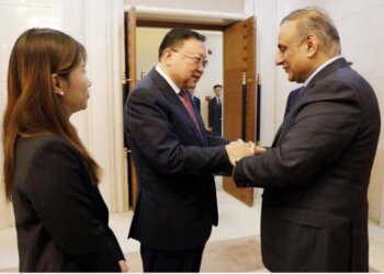 Federal Minister for Communications, Abdul Aleem Khan being recieved by Chinese Transport Minister Li Xiapeng in Beijing on September 24, 2024.
