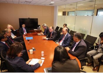 APP49-251024
WASHINGTON DC: October 25— Federal Minister for Finance and Revenue Senator Muhammad Aurangzeb, accompanied by Governor SBP, held a meeting with the lead team of JP Morgan Bank.APP/MAF/FHA/SSH